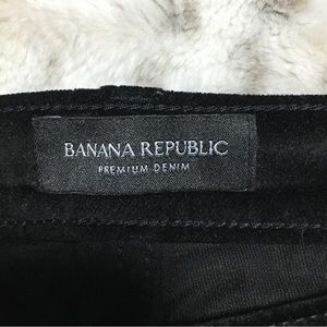 Banana Republic Mid-Rise Skinny Black Velvet Jeans Size 27 (Size 4)